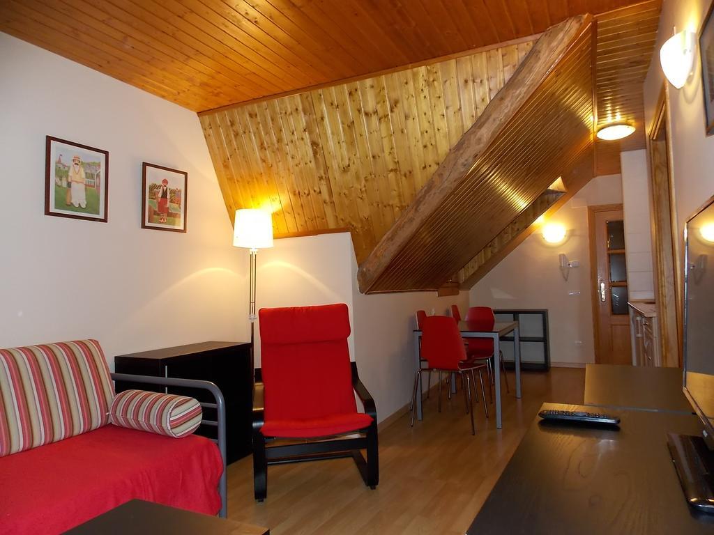 Apartamentos Fidalgo Sandiniés Zimmer foto